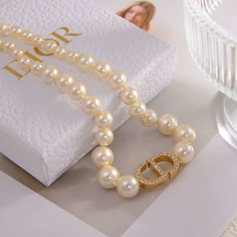 chr1st1an D10r necklaces